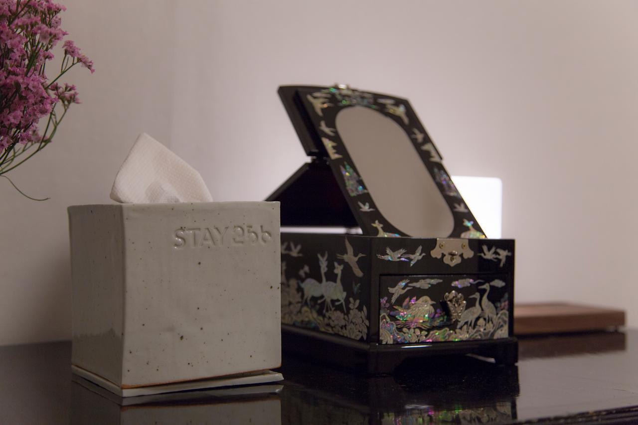 Stay 256 Hanok Guest House Seoul Bagian luar foto